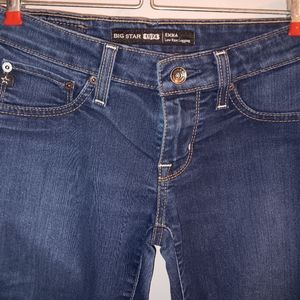Women's jeans